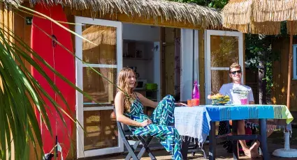 1420x630_QO_hebergement_cabane